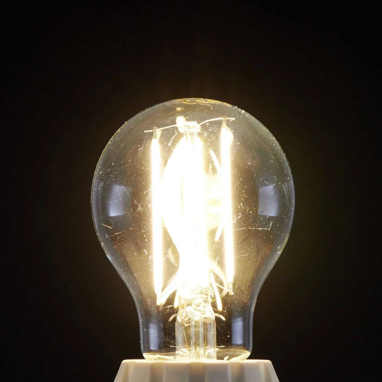 E27 LED-Filament 7W 806lm 2.700K Klar 3er-Set 7 E27 LED-Filament 7W 806lm 2.700K Klar 3er-Set – Bild 7