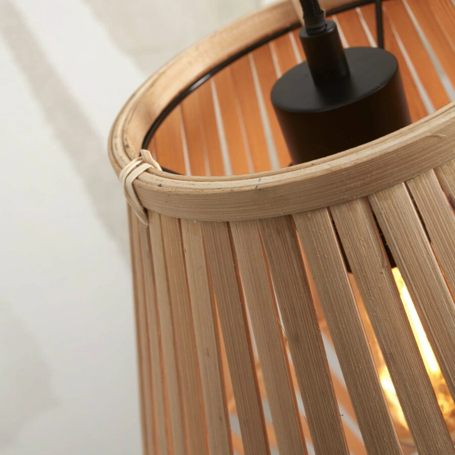 GOOD & MOJO Merapi Stehleuchte, Natur 5 GOOD & MOJO Merapi Stehleuchte, Natur – Bild 5