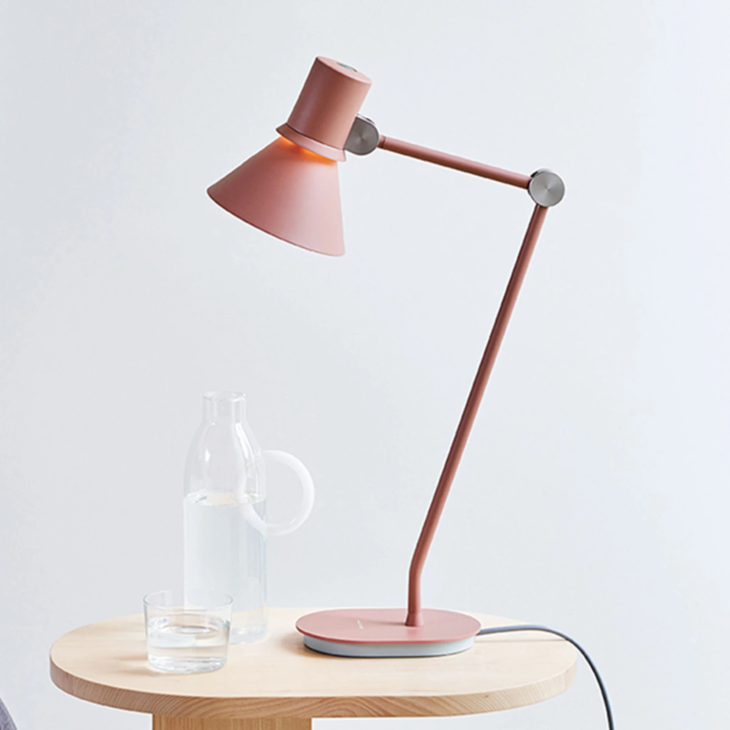 Anglepoise Type 80 Tischlampe, Rosé 2 Anglepoise Type 80 Tischlampe, Rosé – Bild 2