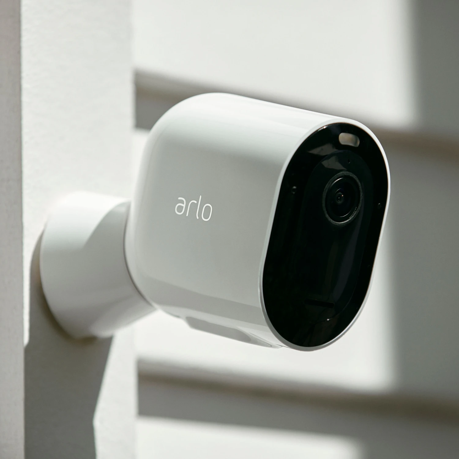 Arlo Pro 3 Sicherheitssystem Mit 2 Kameras Weiß 2 Arlo Pro 3 Sicherheitssystem Mit 2 Kameras Weiß – Bild 2