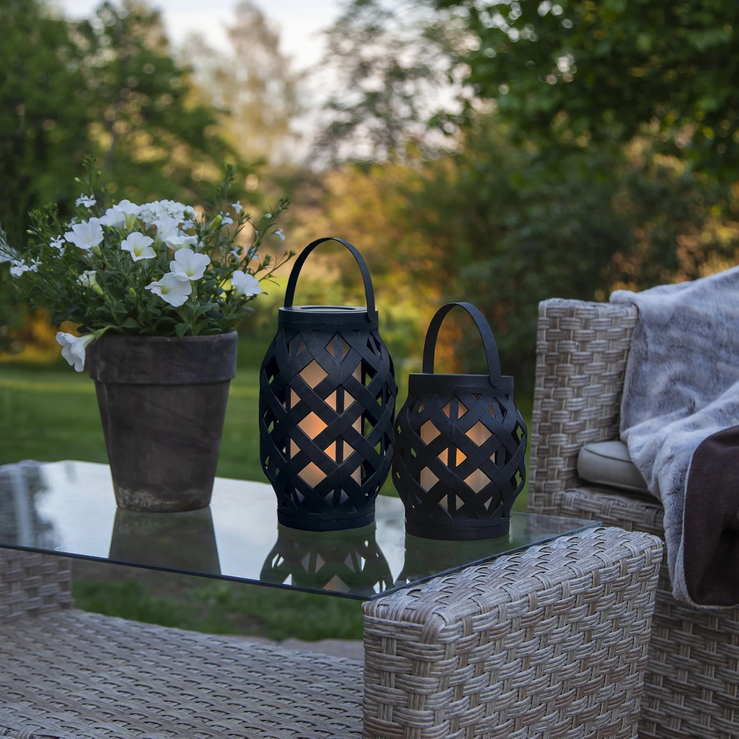 LED-Laterne Flame Lantern, Schwarz, Höhe 23 Cm 6 LED-Laterne Flame Lantern, Schwarz, Höhe 23 Cm – Bild 6