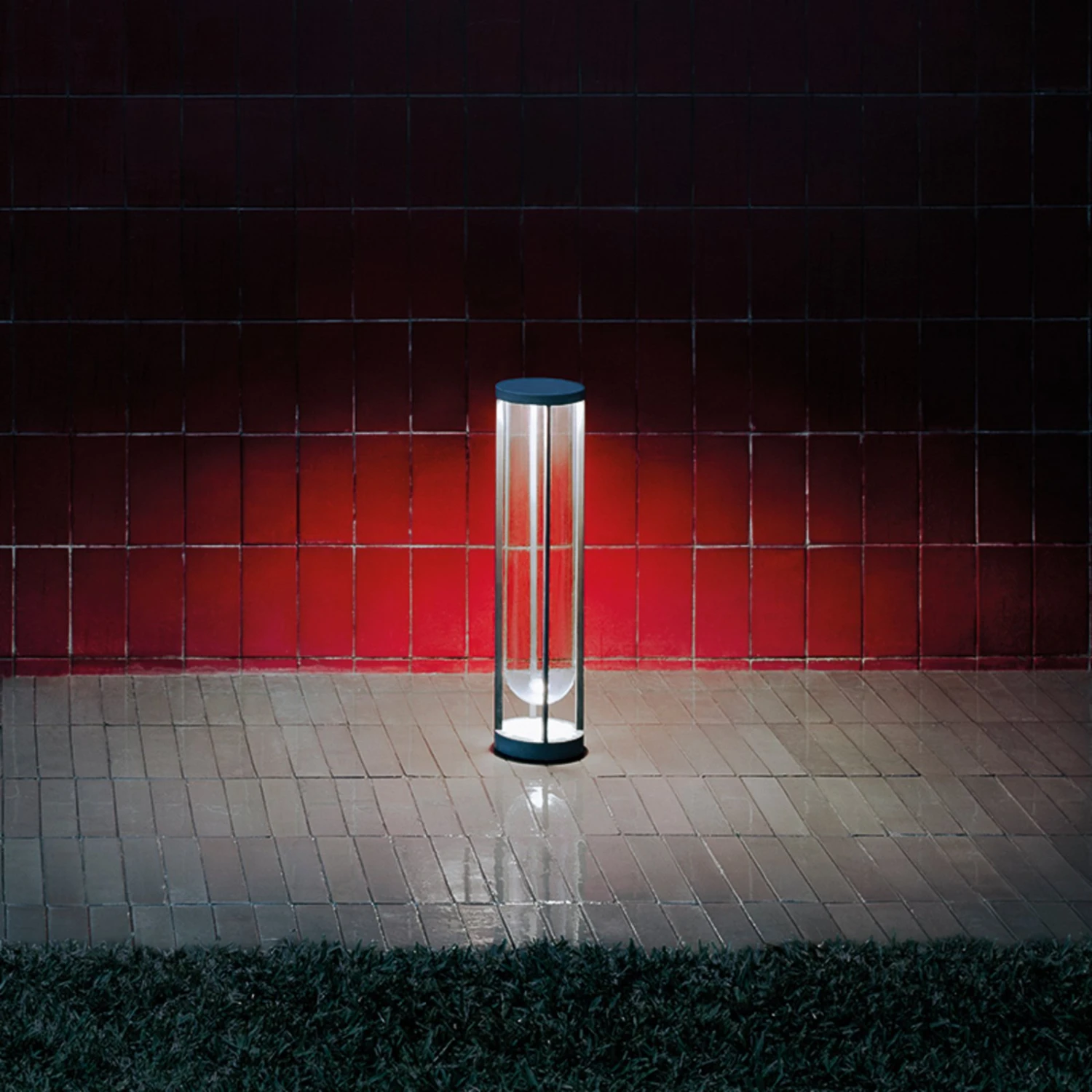FLOS In Vitro Bollard 1, 2.700 K 40 Cm Dunkelbraun 4 FLOS In Vitro Bollard 1, 2.700 K 40 Cm Dunkelbraun – Bild 4