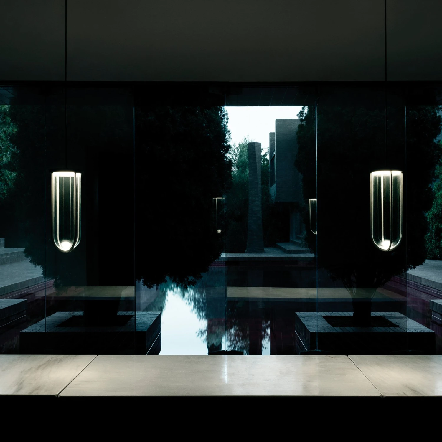 FLOS In Vitro Suspension, 2.700 K, Weiß 2 FLOS In Vitro Suspension, 2.700 K, Weiß – Bild 2