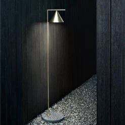 FLOS Captain Flint Stehleuchte 2.700K Messing/grau 5 FLOS Captain Flint Stehleuchte 2.700K Messing/grau -Paulmann Verkaufsgeschäft 3510842 2