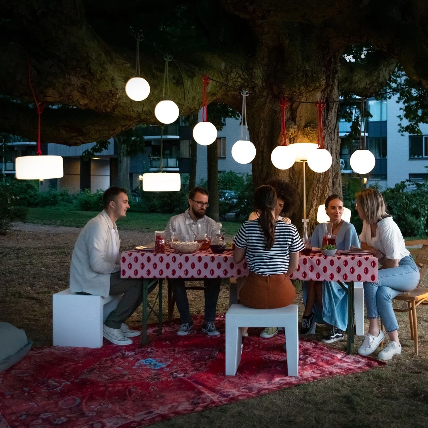 Fatboy Bolleke LED-Hängelampe Akku Duo-Pack Rot 4 Fatboy Bolleke LED-Hängelampe Akku Duo-Pack Rot – Bild 4