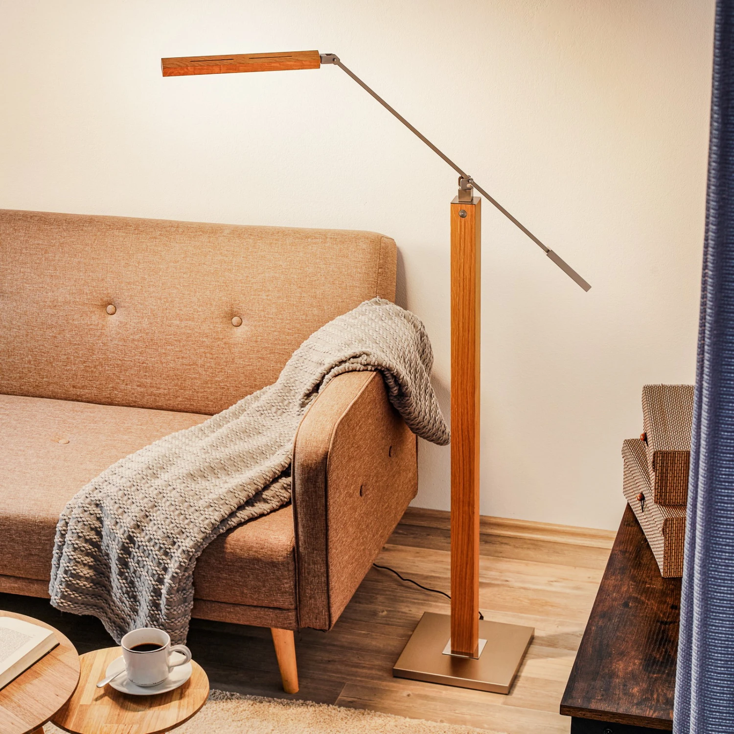 HerzBlut Otto O LED-Steh-Leseleuchte Eiche Geölt 1 HerzBlut Otto O LED-Steh-Leseleuchte Eiche Geölt