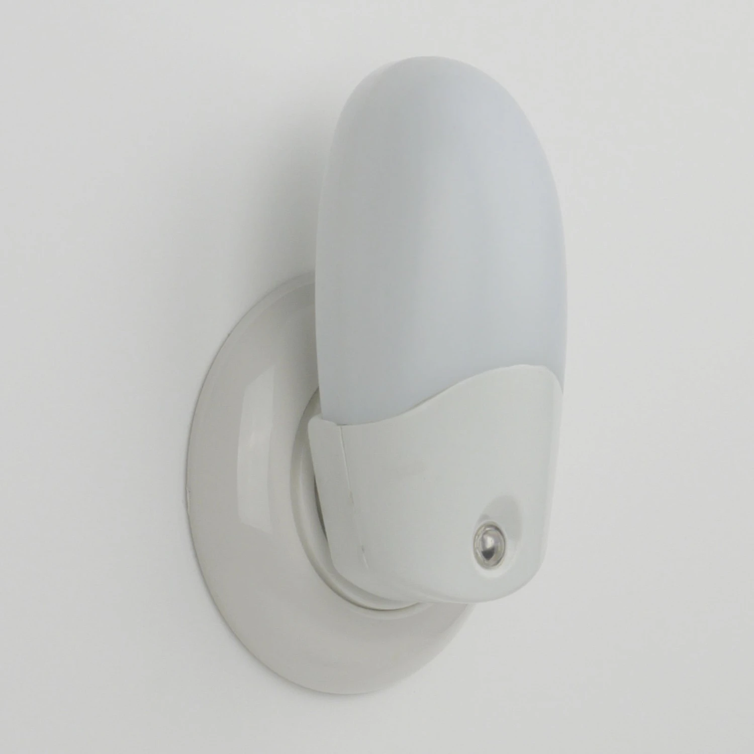 LED-Nachtlicht Oval Mit Dämmerungssensor 1 LED-Nachtlicht Oval Mit Dämmerungssensor