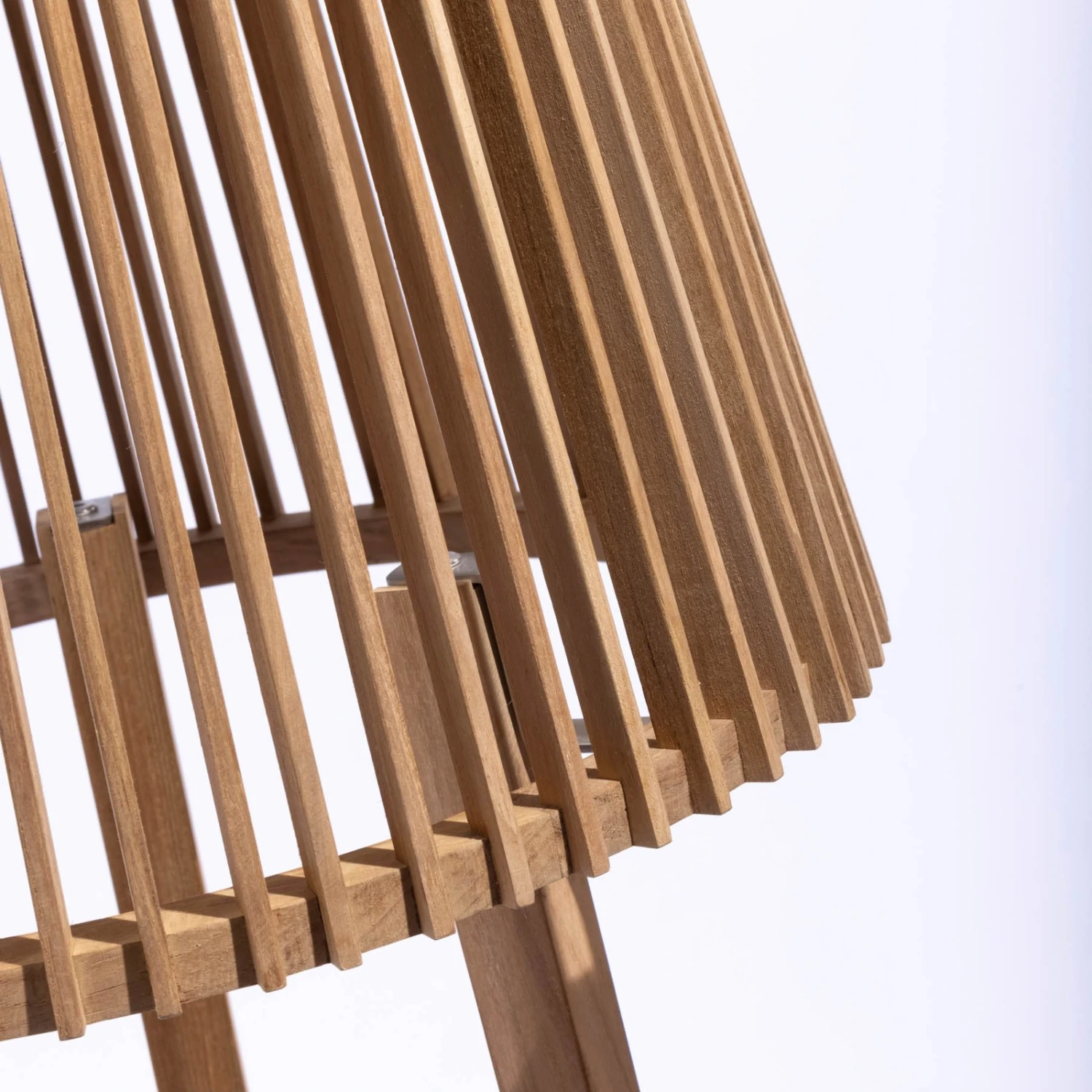 Solar-Stehleuchte Tecka Mit Sensor, Teak 11 Solar-Stehleuchte Tecka Mit Sensor, Teak – Bild 11