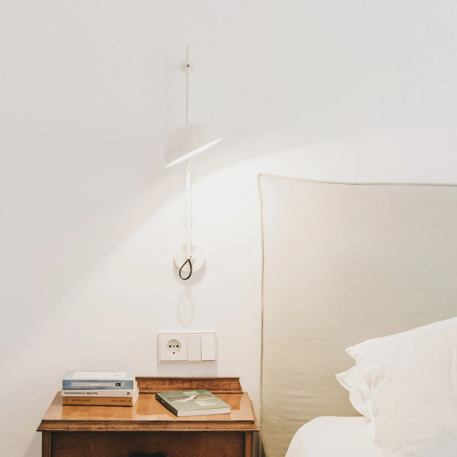 MARSET Funiculí A Wandleuchte, Perlweiß 2 MARSET Funiculí A Wandleuchte, Perlweiß – Bild 2