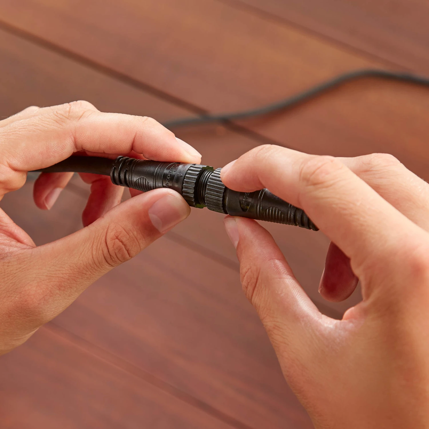 Philips Hue Outdoor Netzteil, 1 Ausgang, 24V, 40W 3 Philips Hue Outdoor Netzteil, 1 Ausgang, 24V, 40W – Bild 3