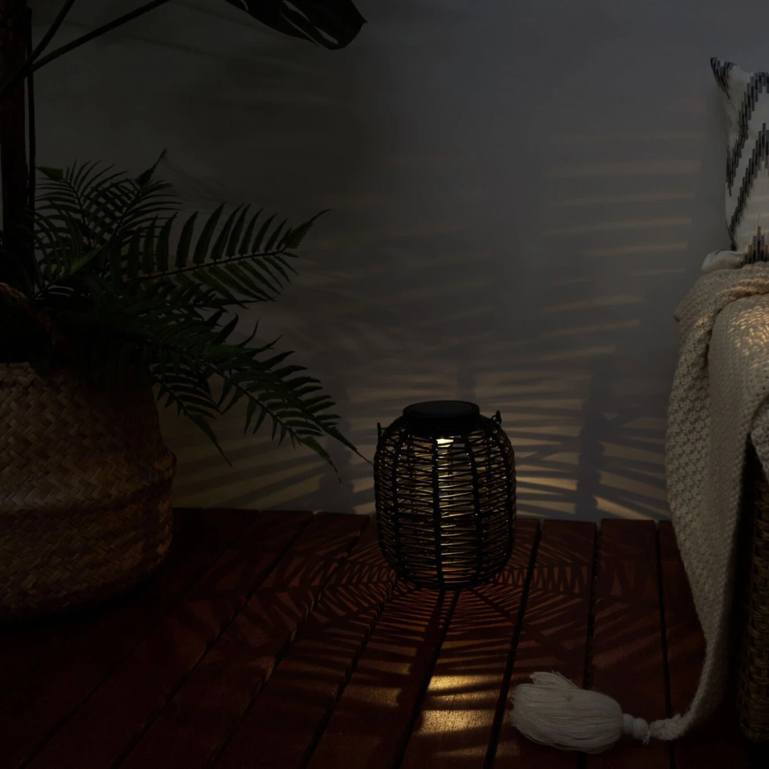 Pauleen Sunshine Treasure LED-Solarlaterne Schwarz 2 Pauleen Sunshine Treasure LED-Solarlaterne Schwarz – Bild 2