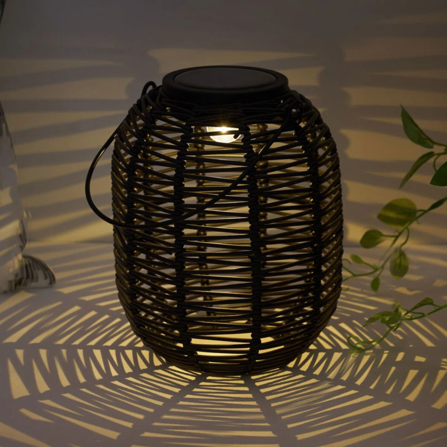 Pauleen Sunshine Treasure LED-Solarlaterne Schwarz 1 Pauleen Sunshine Treasure LED-Solarlaterne Schwarz