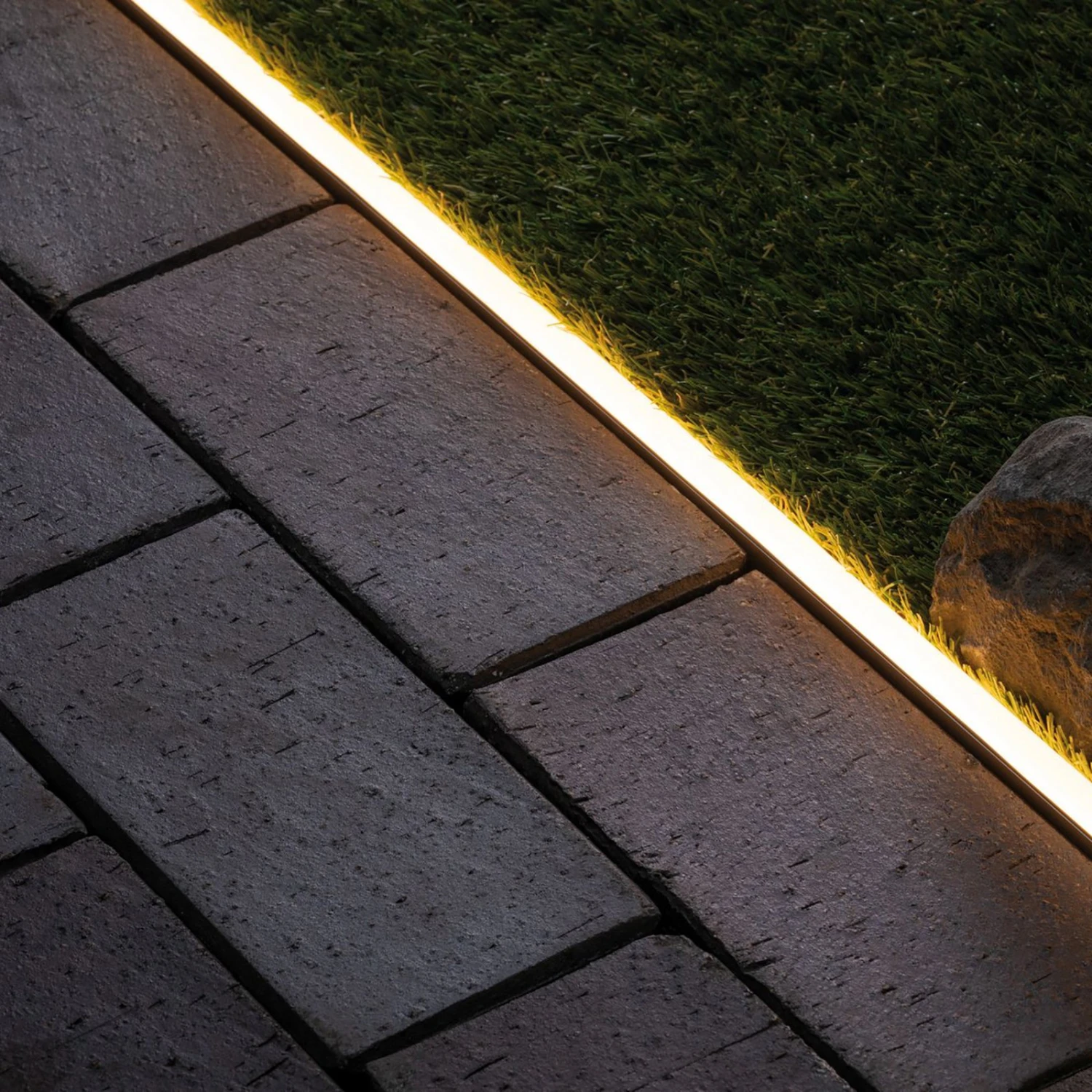 Paulmann Plug & Shine Smooth LED-Stripe 3.000K 10m 8 Paulmann Plug & Shine Smooth LED-Stripe 3.000K 10m – Bild 8