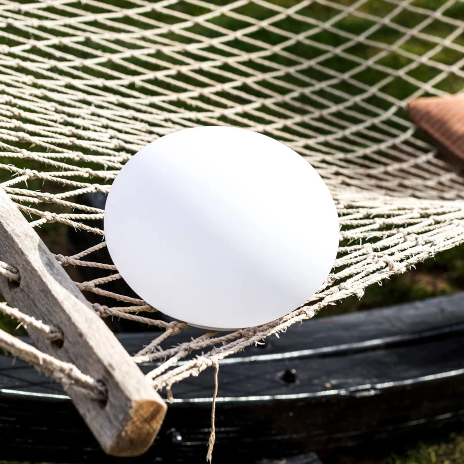 Steuerbare LED-Dekoleuchte Flatball XXS IP68 8 Steuerbare LED-Dekoleuchte Flatball XXS IP68 – Bild 8