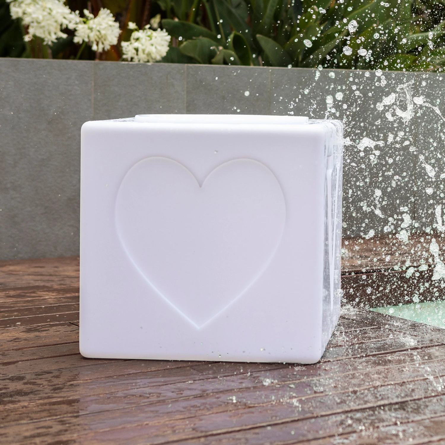 LED-Akkuleuchte The LOVE Lamp, Würfel, RGBW 1 LED-Akkuleuchte The LOVE Lamp, Würfel, RGBW