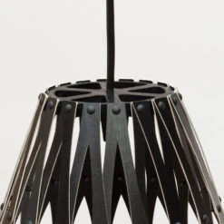 David Trubridge Koura Pendellampe 50 Cm Schwarz 7 David Trubridge Koura Pendellampe 50 Cm Schwarz -Paulmann Verkaufsgeschäft 8605040 3