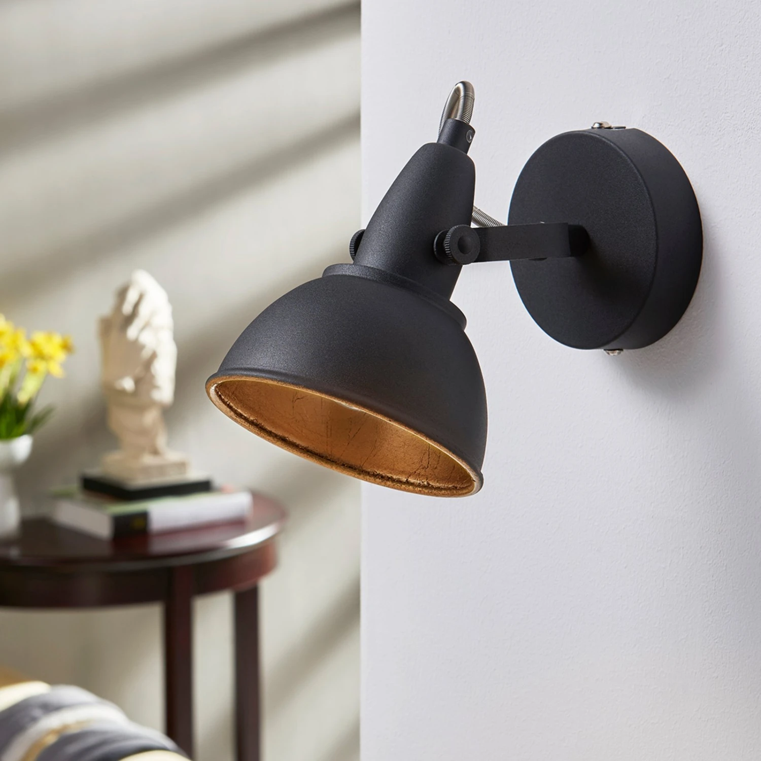 Wandleuchte Julin, Vintage-Look, Schwarz-gold 2 Wandleuchte Julin, Vintage-Look, Schwarz-gold – Bild 2