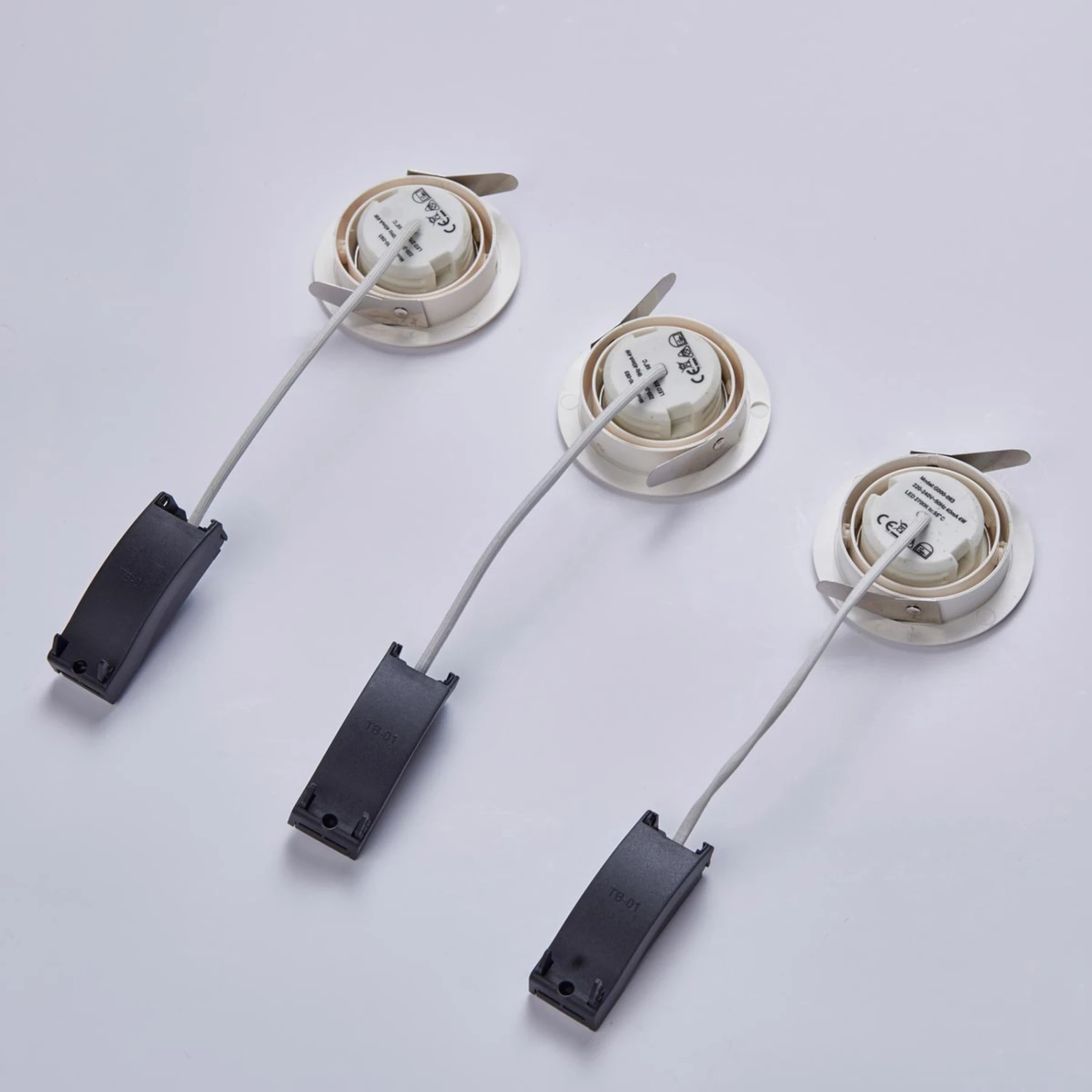 LED-Einbaustrahler Andrej, Rund, Weiß, 3er-Set 5 LED-Einbaustrahler Andrej, Rund, Weiß, 3er-Set – Bild 5