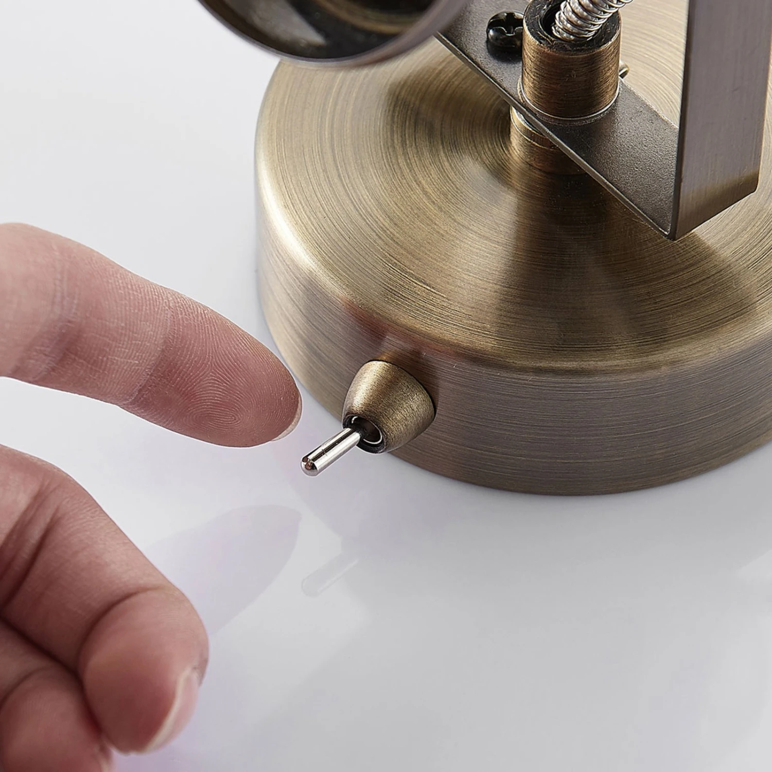 Wandleuchte Anze In Messing Antik 7 Wandleuchte Anze In Messing Antik – Bild 7