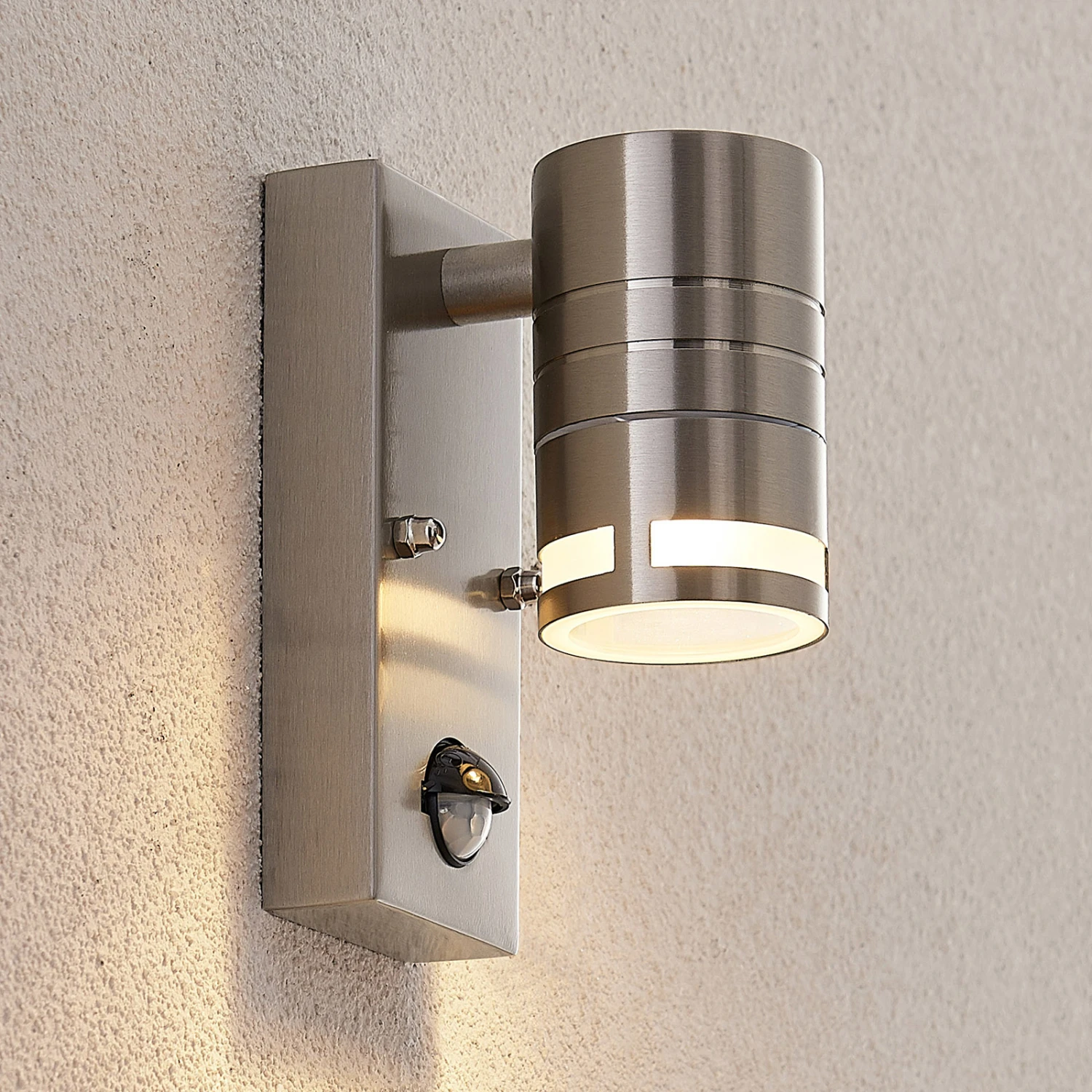 Lindby Catalin Außenwandleuchte, 1-fl., Sensor 2 Lindby Catalin Außenwandleuchte, 1-fl., Sensor – Bild 2