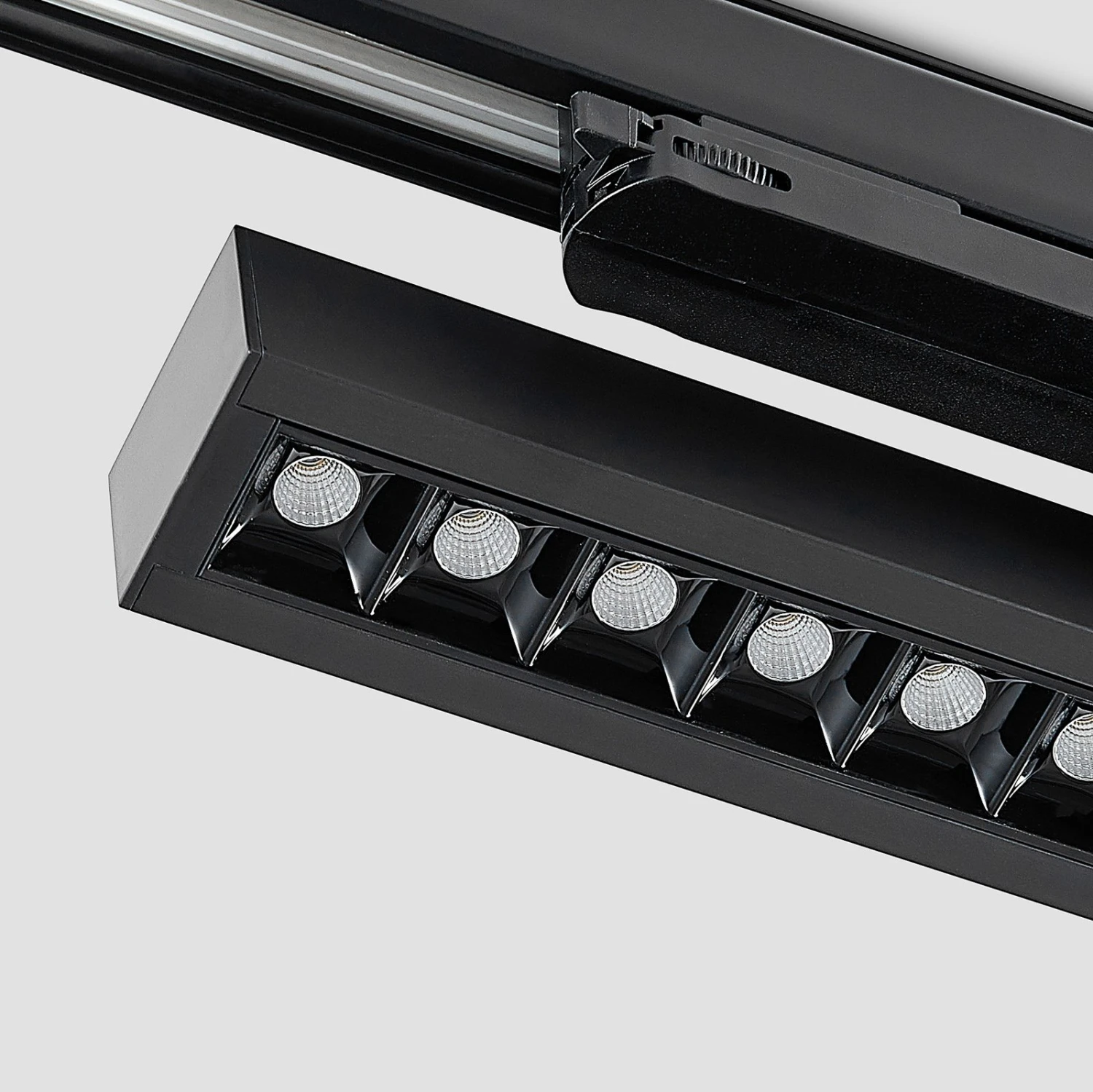 Arcchio Millay LED-Schienenstrahler Schwarz 4000K 8 Arcchio Millay LED-Schienenstrahler Schwarz 4000K – Bild 8